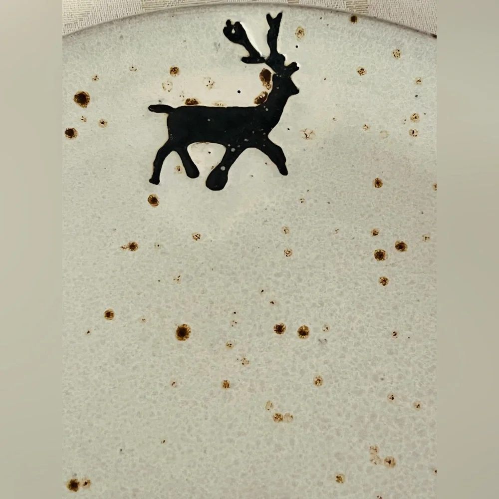 NWOB Pottery Barn Rustic Reindeer Terracotta Dinner Plates S/4 Christmas Holiday - Picture 5 of 16